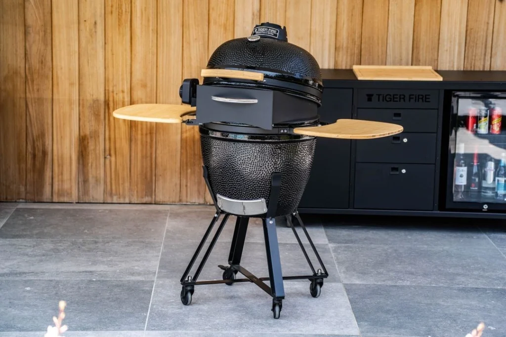 Die Kamado bieten eine hervorragende Wärmespeicherung und -verteilung, ideal für langsames Garen und Räuchern. TIGER FIRE OFFICIAL STORE | TIGER FIRE Webshop | TIGER FIRE | Webshop | Webshop | Barbecue Webshop | Barbecue KAUFEN | EINEN Barbecue KAUFEN | PLANCHA Barbecue KAUFEN | Barbecue KAUFEN | PLANCHA Barbecue | PLANCHA Barbecue | Barbecue KAUFEN | Barbecue KAUFEN
